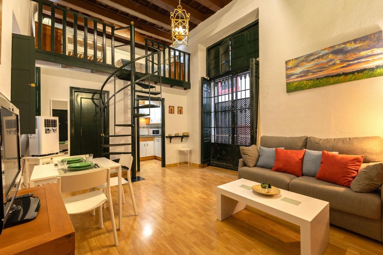 Apartamento Siglo De Oro Seville Ngoại thất bức ảnh